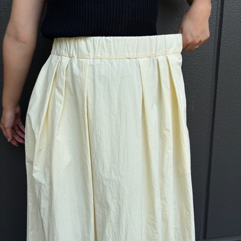リップストップタックギャザースカート(ホワイト) | myinemy's STORE