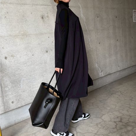 ライトロングジレ(ブラック)