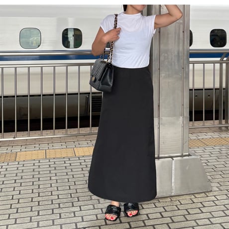 ロングラインスカート(ブラック)