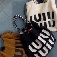 パロディwiu ボア刺繍バッグ