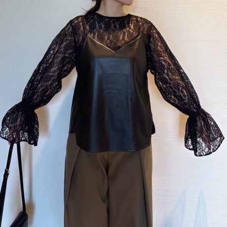 レザーライクキャミソール(ブラック)