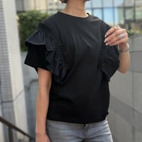 ショルダーフリルデザインTシャツ(ブラック)
