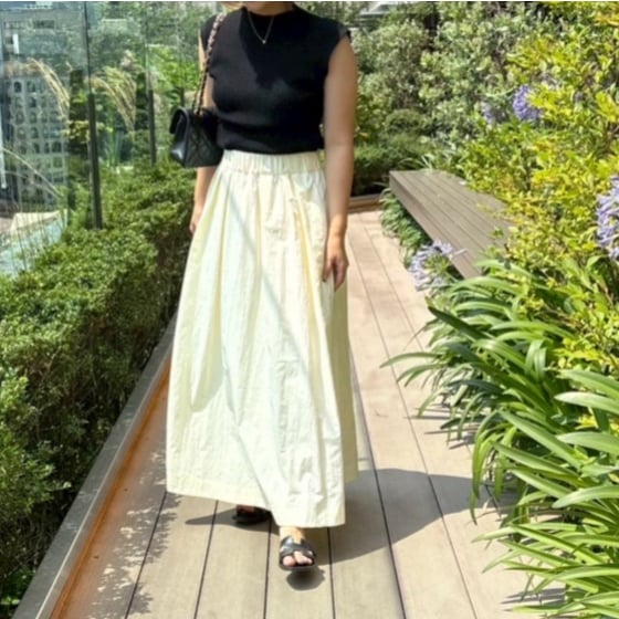 新品リップルシャーリングギャザースカート ホワイトM リップストップタックギャザースカート(ホワイト) | myinemy's STORE