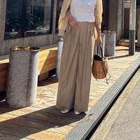 タックストレートワイドパンツ(ベージュ)