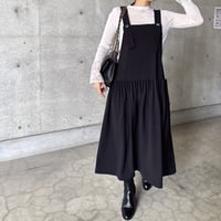 デザインサスペンダーワンピース(ブラック)