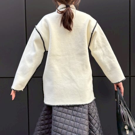 マフラー付き刺繍ノーカラーコーディガン(ホワイト)