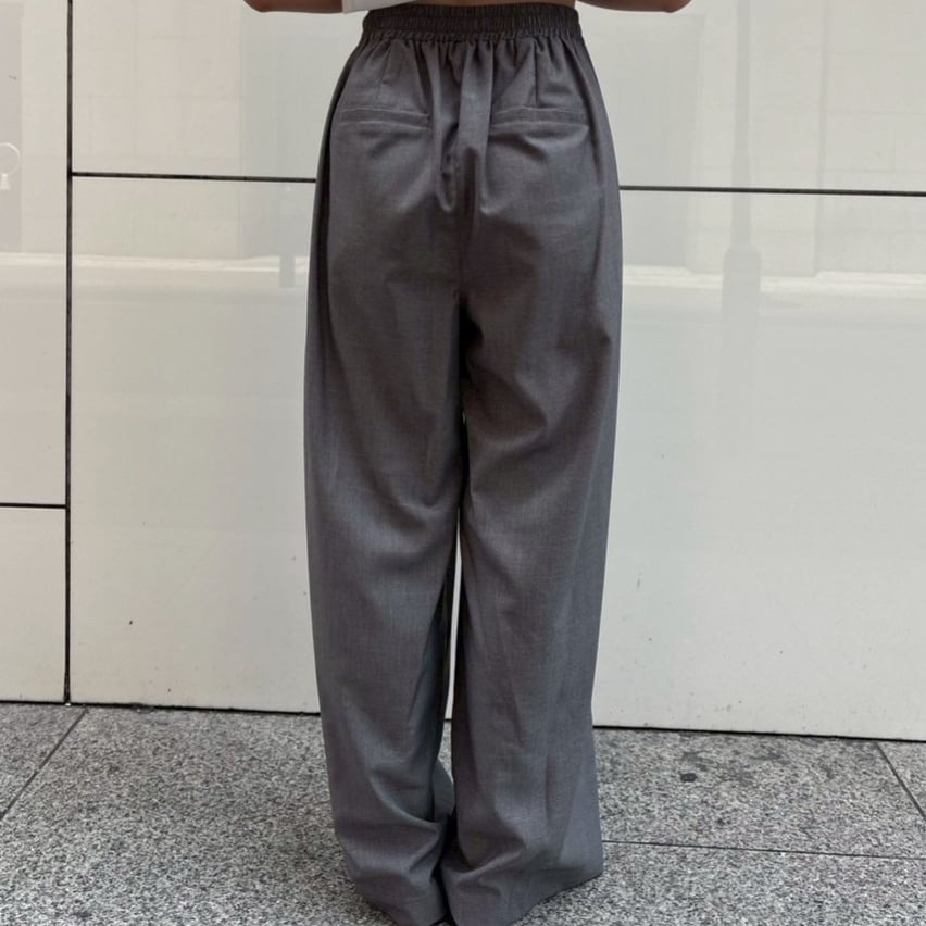 doublet グレー プリント入り ストレートパンツ doublet グレー プリント入り ストレートパンツ タック