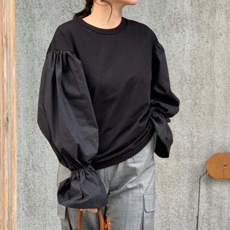 カットソー×布帛キャンディースリーブトップス(ブラック)