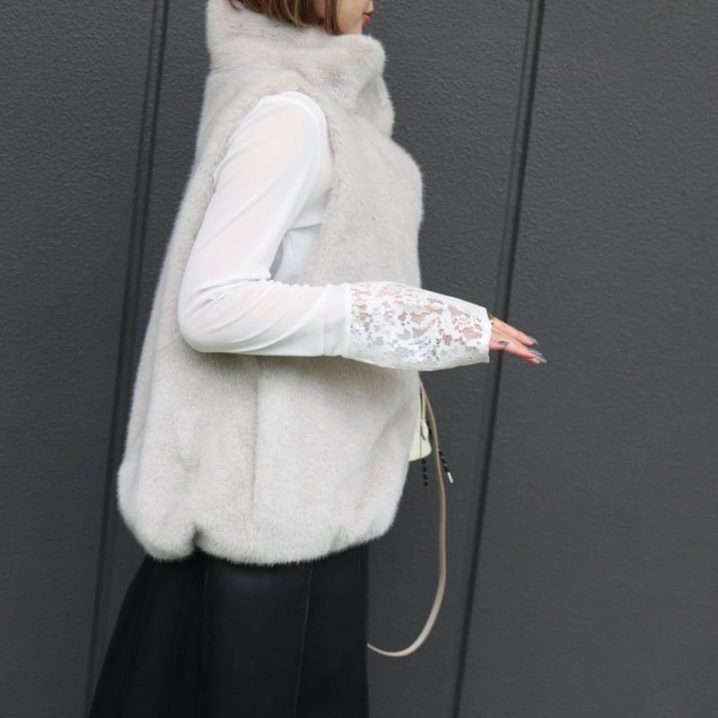 ハイネックファーベスト(ライトグレー) | myinemy's STORE