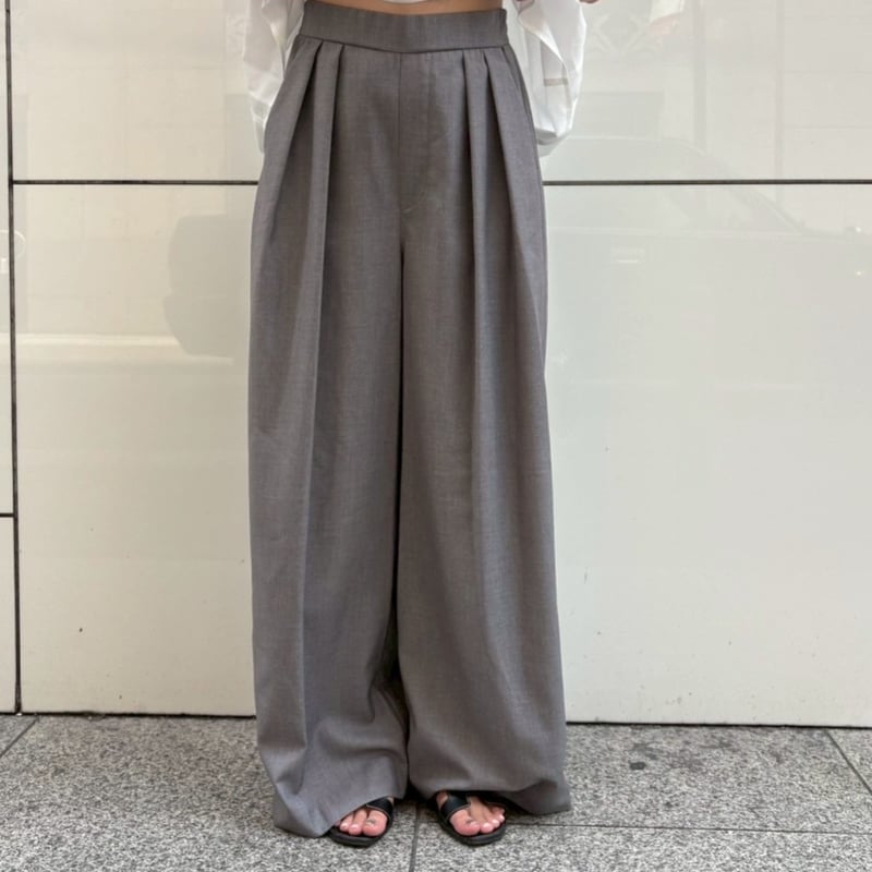 TRギャバタックストレートパンツ　グレー　34 TRギャバタックストレートパンツ グレー 34