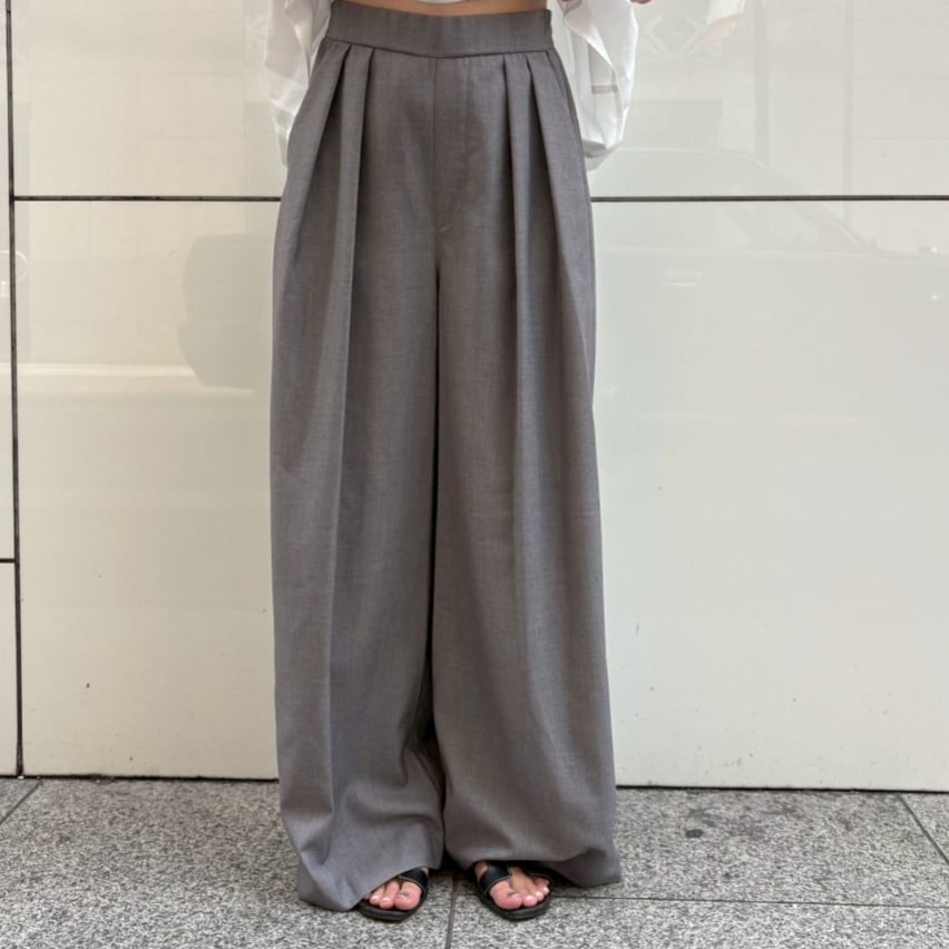 PONTI  グレー　ハイウエスト　タック　ストレート　スラックス　パンツ タックストレートワイドパンツ(グレー) | myinemy's STORE