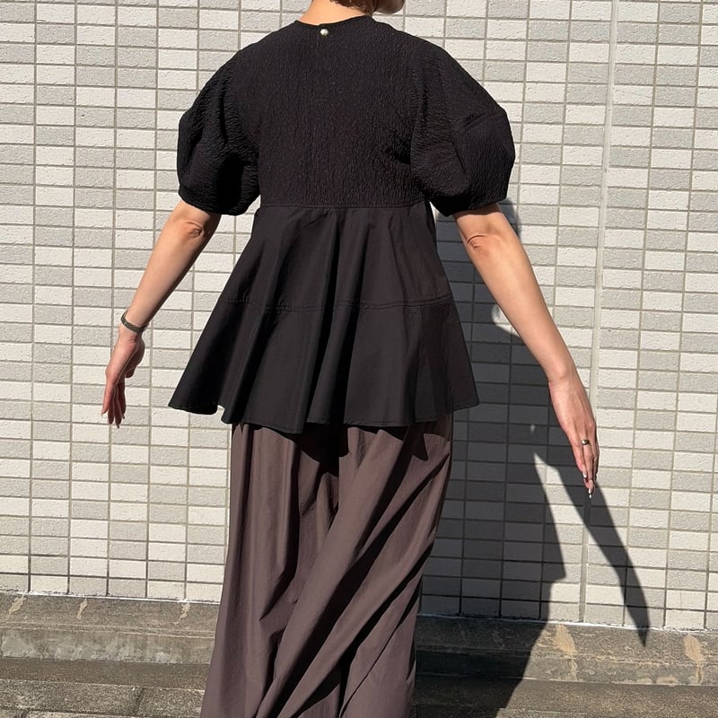 ジャガード切替ペプラムブラウス(ブラック） | myinemy's STORE