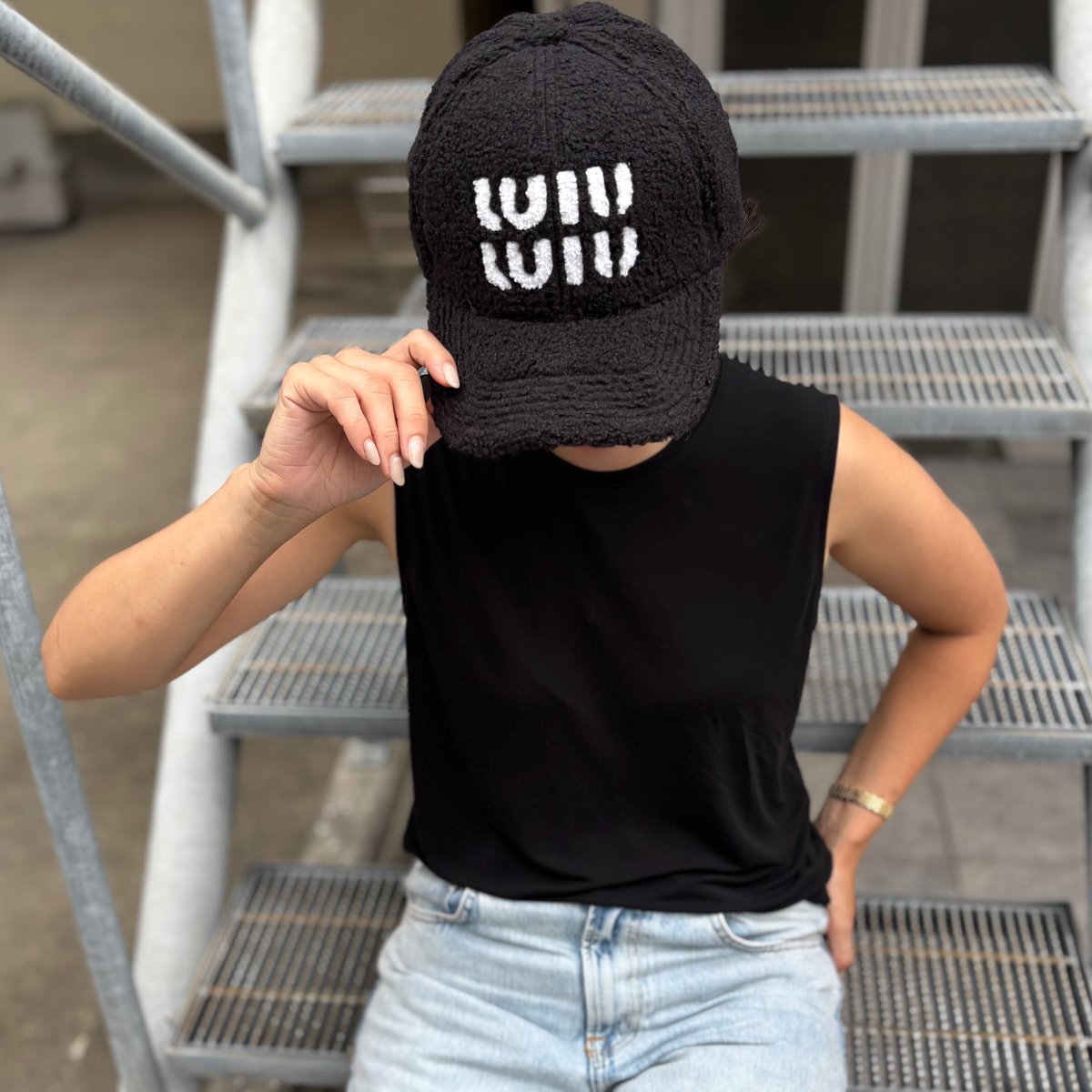 インディバCAPコード パロディm ボアCAP(ホワイト・ブラック) | myinemy's STORE