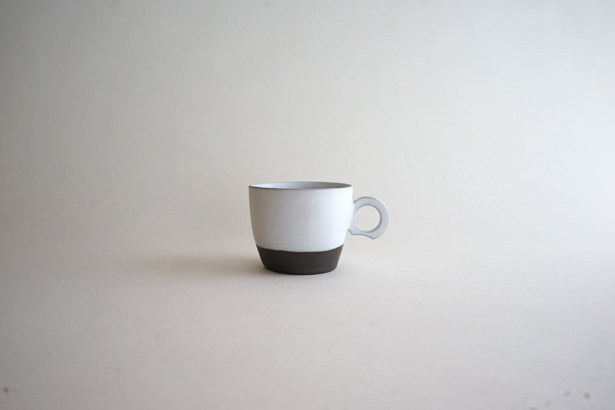 安藤雅信】コーヒー パンダ（白糖釉/黒錆釉） | ギャルリ百草 online store