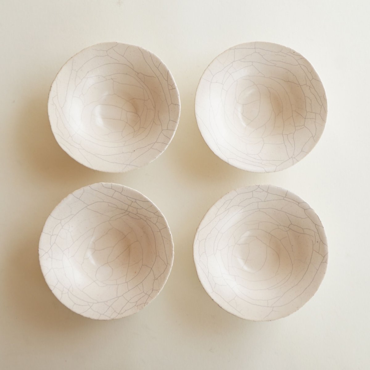 安藤雅信】シャッポ鉢S（貫入釉） | ギャルリ百草 online store