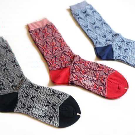 【ANTIPAST】春夏アーカイブソックス　"LOVE"