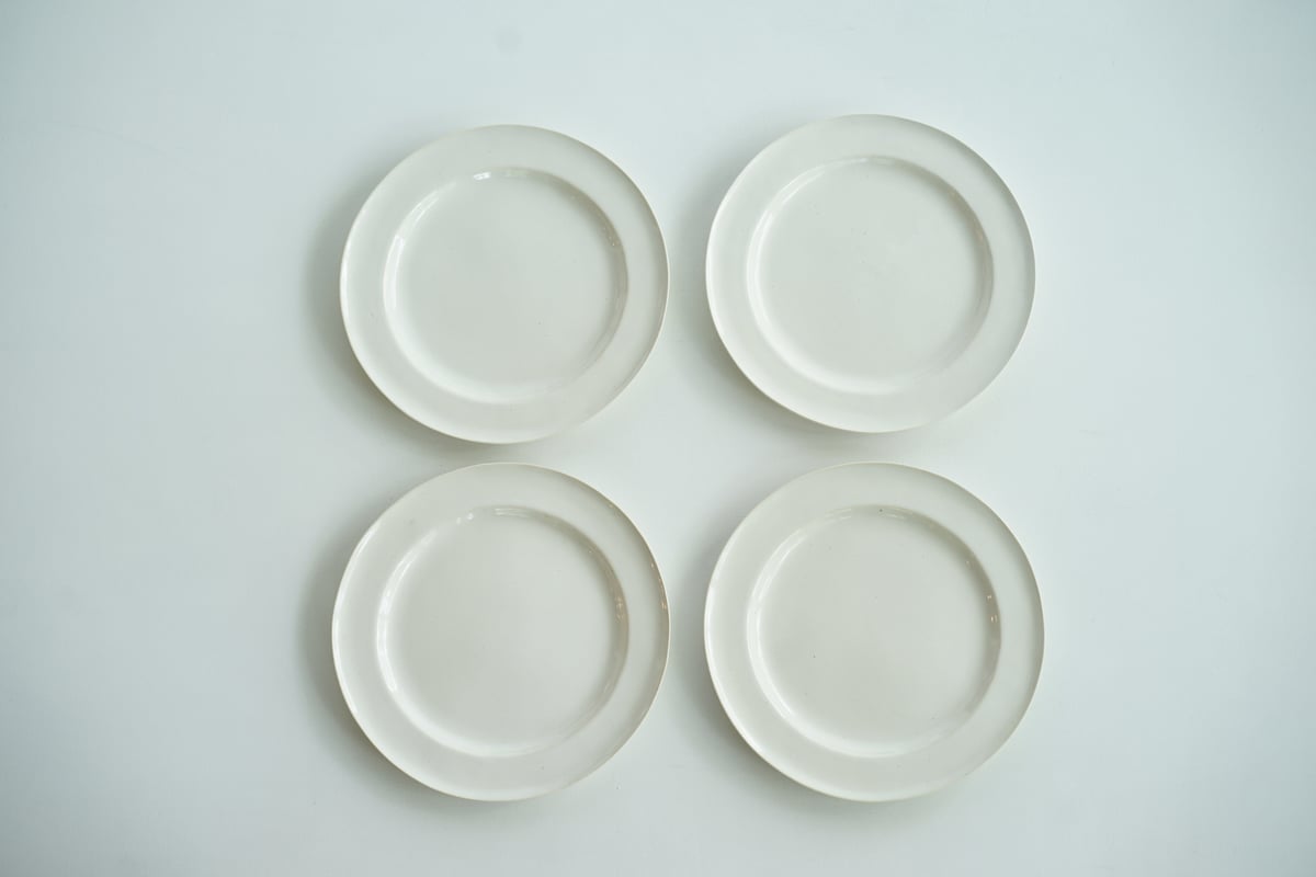 【安藤雅信】　ピューター写皿 L（黒錆釉） 安藤雅信】ピューター写皿 L（黒錆釉） | ギャルリ百草 online store