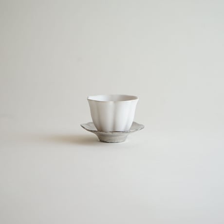 【安藤雅信】黒銀彩雪型茶托