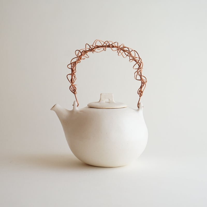 安藤雅信】焼水器 C 白 | ギャルリ百草 online store