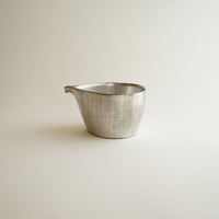 ◆ 安藤日出武作 ◆　旭日双光章叙勲記念・金彩旭日波紋平皿　＊新品未使用品 ◇ 安藤日出武作 ◇ 旭日双光章叙勲記念・金彩旭日波紋平皿 ＊新品未