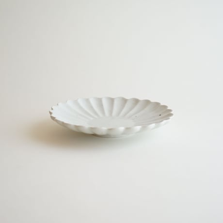 【安藤雅信】花形盛皿  S（灰釉）