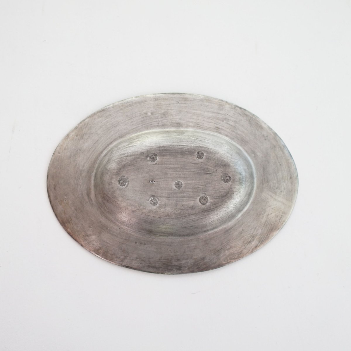 安藤雅信さん　銀彩ピューター　器　輪花皿 安藤雅信銀彩ピューター輪花皿