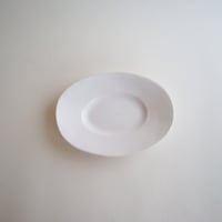 安藤雅信】オランダ四弁オーバル輪花皿 M （白マット釉） | ギャルリ