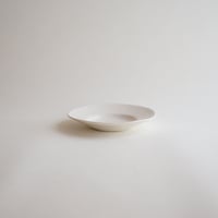 安藤雅信】イタリア輪花皿 S（乳白艶釉） | ギャルリ百草 online store