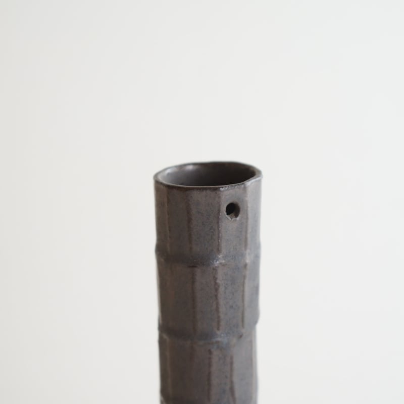 本物 安藤雅信 花器 ギャルリ百草 安藤雅信】花器（黒錆） | ギャルリ