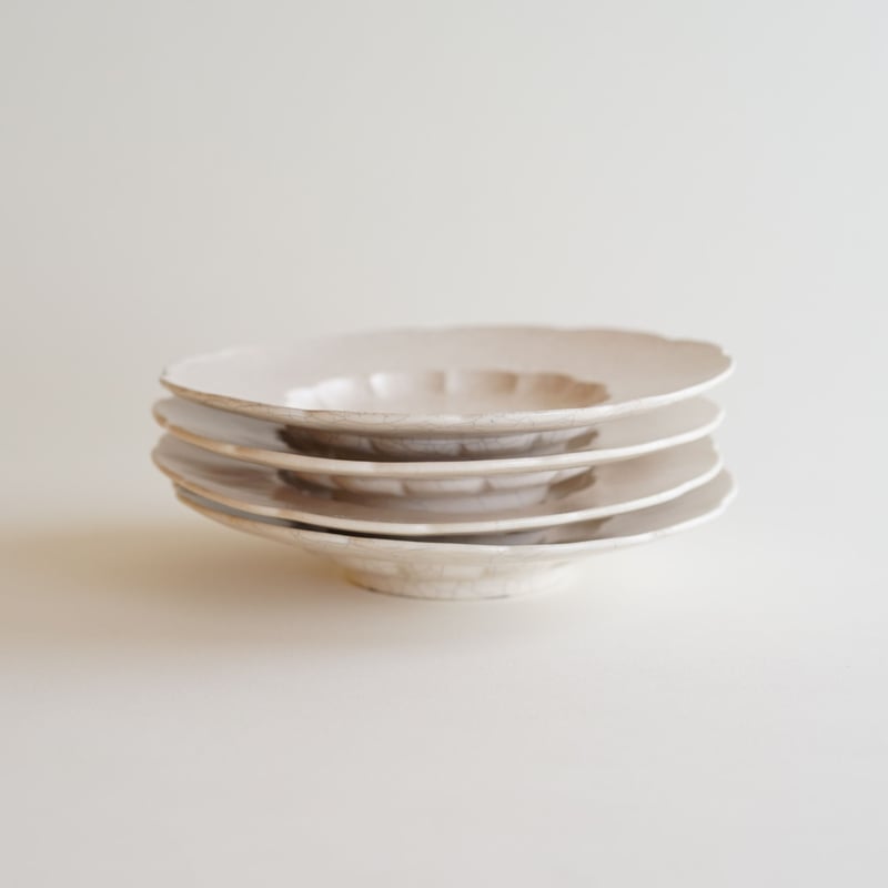 安藤雅信さん　白糖釉イタリア広輪花皿　2枚 安藤雅信】イタリアリム広輪花皿SS（白糖釉） | ギャルリ百草