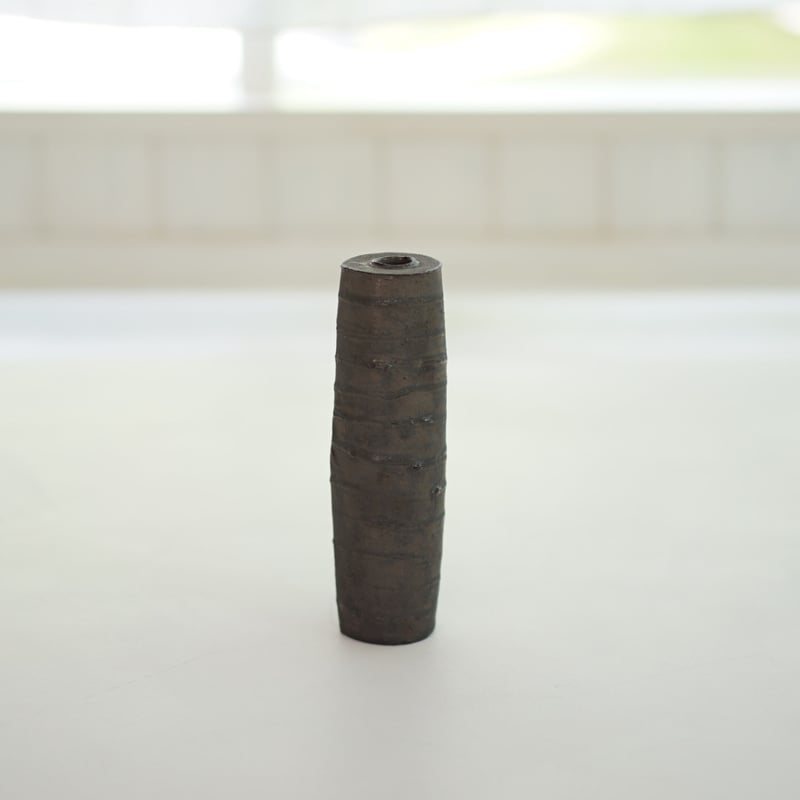 本物 安藤雅信 花器 ギャルリ百草 安藤雅信】花器（黒錆） | ギャルリ