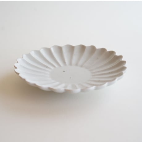 【安藤雅信】花形盛皿  S（灰釉）