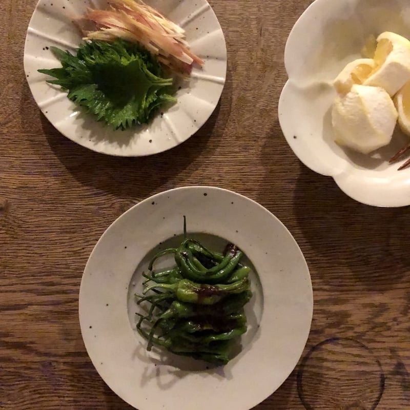 安藤雅信】ねじり花びら浅鉢 M（青白釉） | ギャルリ百草 online store