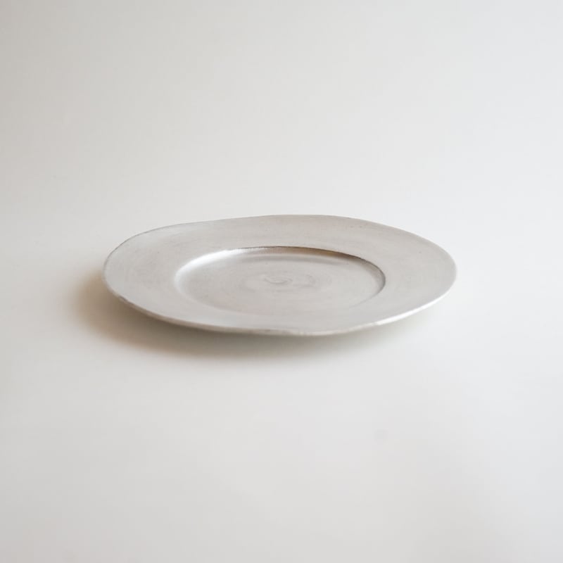 安藤雅信 器　銀彩 安藤雅信】銀彩ピューターボード 7インチ（銀彩） | ギャルリ