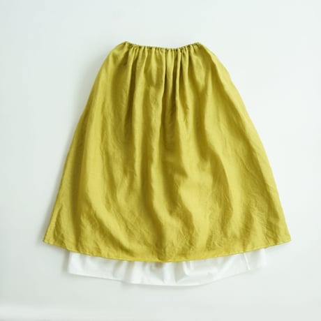 【安藤明子】裾なめらかサロン　オフホワイト/墨黒