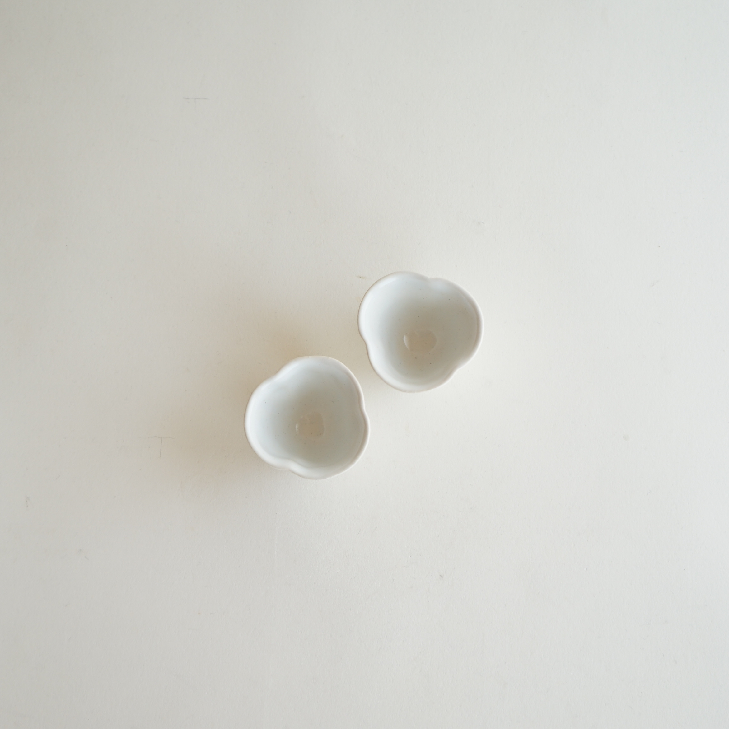安藤雅信】泥釉三弁茶杯 | ギャルリ百草 online store