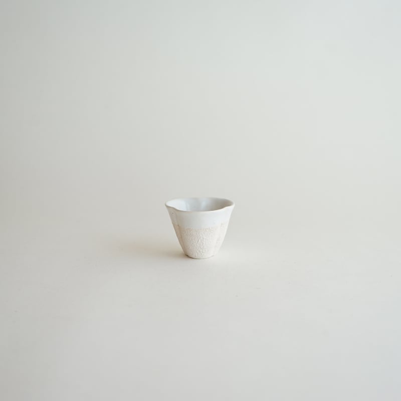 安藤雅信】泥釉三弁茶杯 | ギャルリ百草 online store