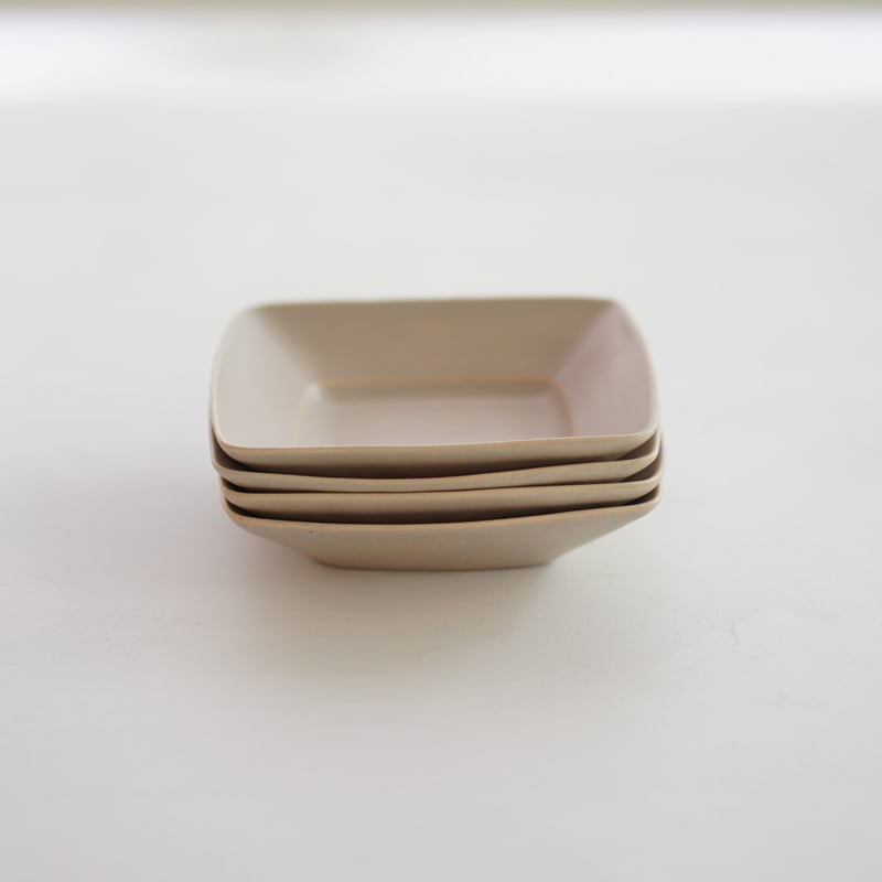 安藤雅信】リム正角皿S（砂色） | ギャルリ百草 online store