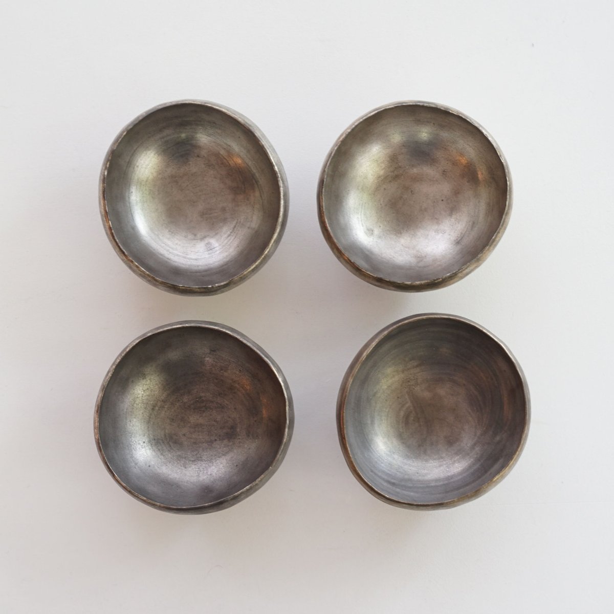 安藤雅信】銀彩鎌倉鉢 S | ギャルリ百草 online store