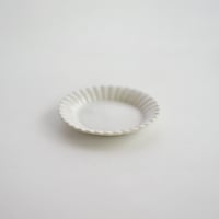 安藤雅信】リム細長角皿 (白マット釉) | ギャルリ百草 online 安藤雅信】リム細長角皿 (白マット釉) | ギャルリ百草 online