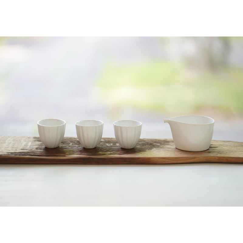 安藤雅信】輪花茶杯L（青白艶釉） | ギャルリ百草 online store