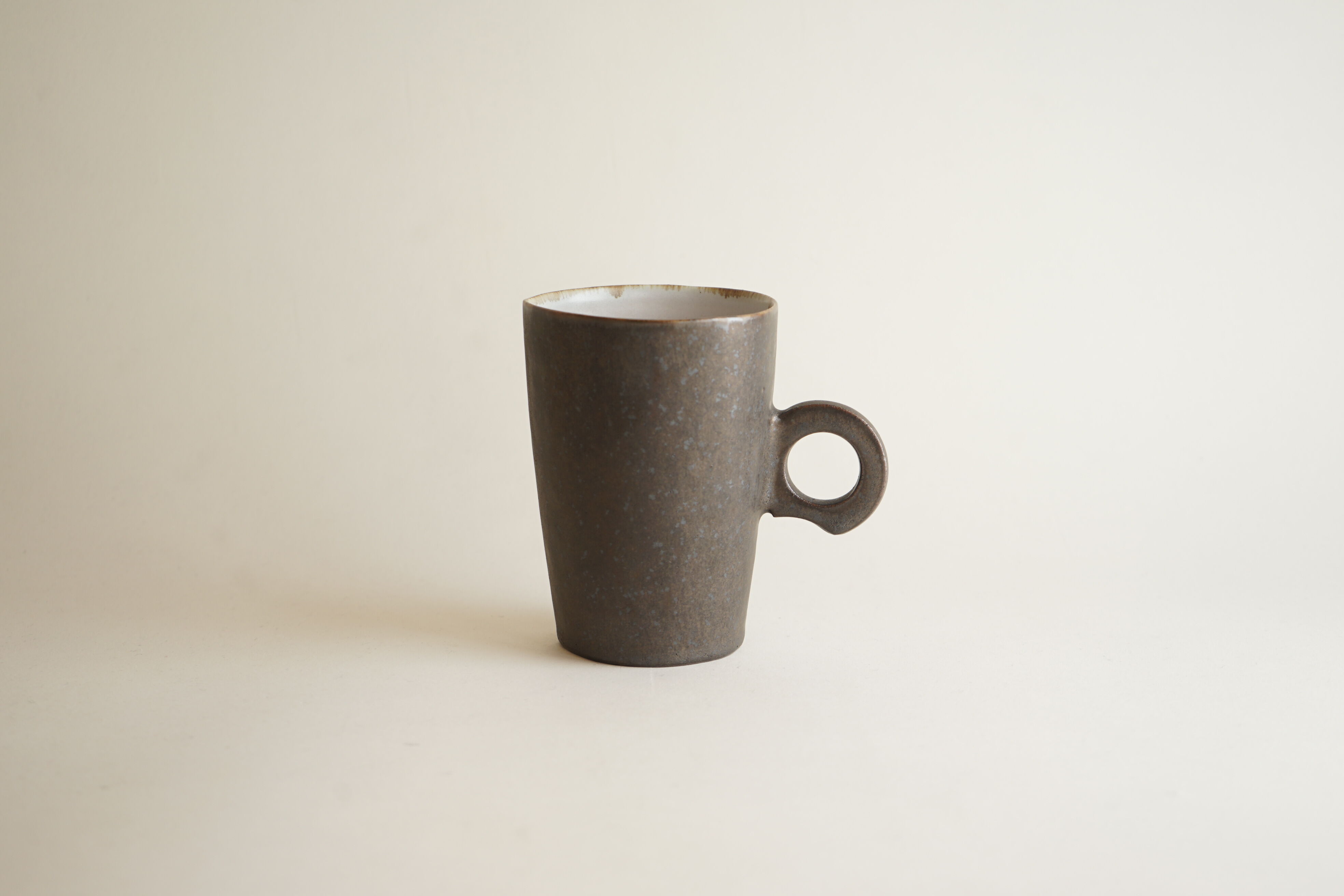 安藤雅信】黒細丸コーヒーM（黒錆釉） | ギャルリ百草 online store