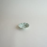 【安藤雅信】薄青釉十弁茶托