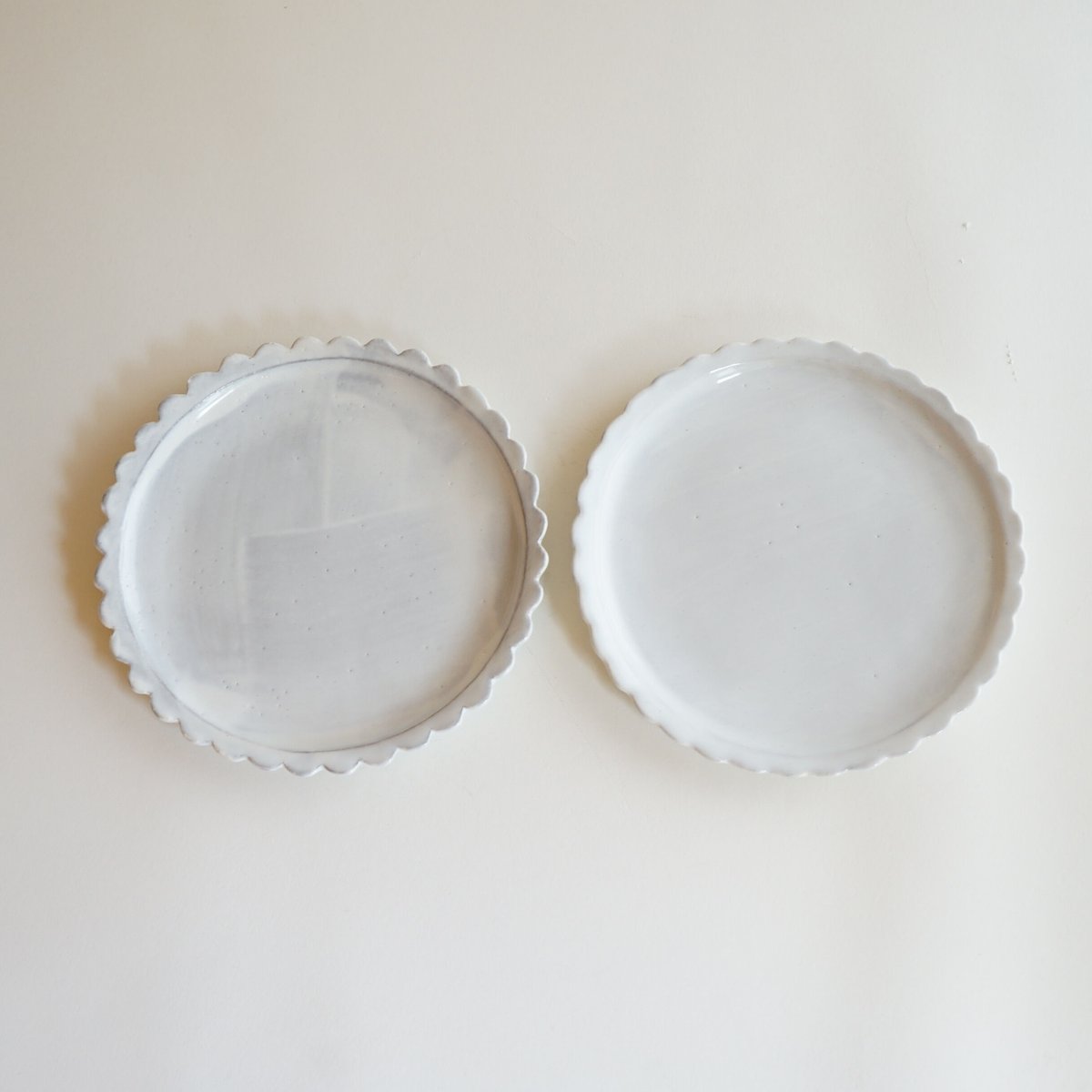 新品未使用　安藤雅信　白菊皿 M　2枚セット 新品未使用 安藤雅信 白菊皿 M 2枚セット 2025年最新】安藤雅信