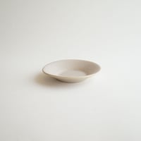 安藤雅信】オランダ皿 L 玉渕（白マット釉） | ギャルリ百草 online store