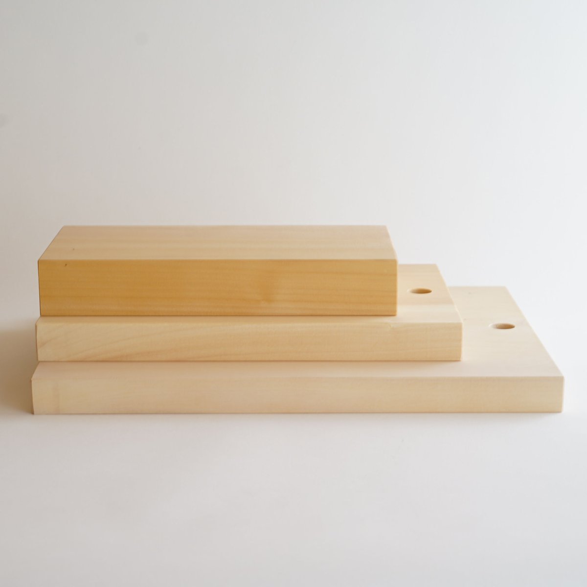 イチョウの木　銀杏　まな板　特大 イチョウのまな板 (小・中・大・特大)｜プロの料理人も愛用する銀杏 (