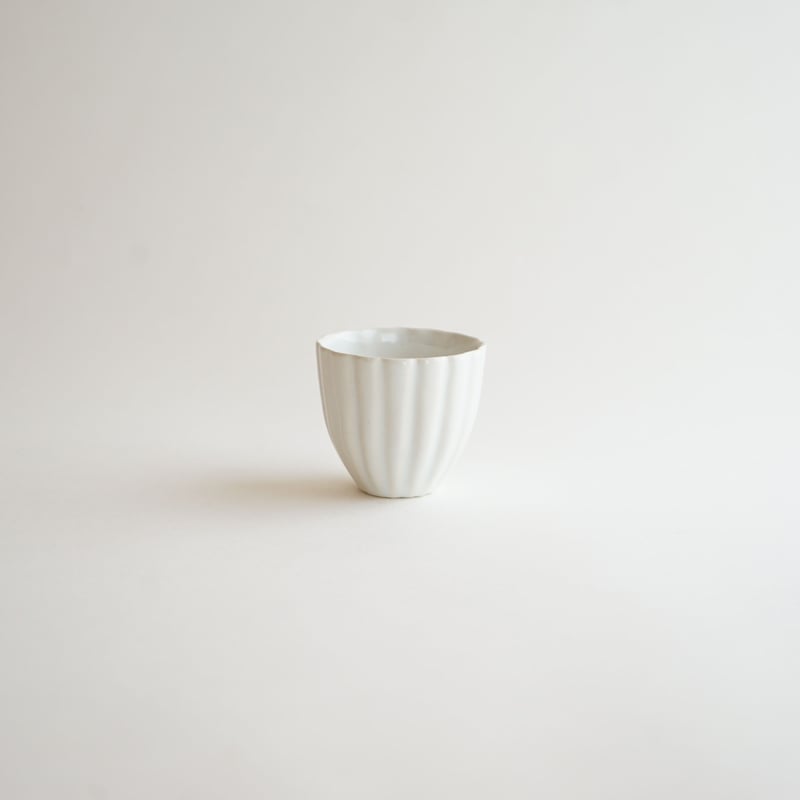 安藤雅信】輪花茶杯L（青白艶釉） | ギャルリ百草 online store