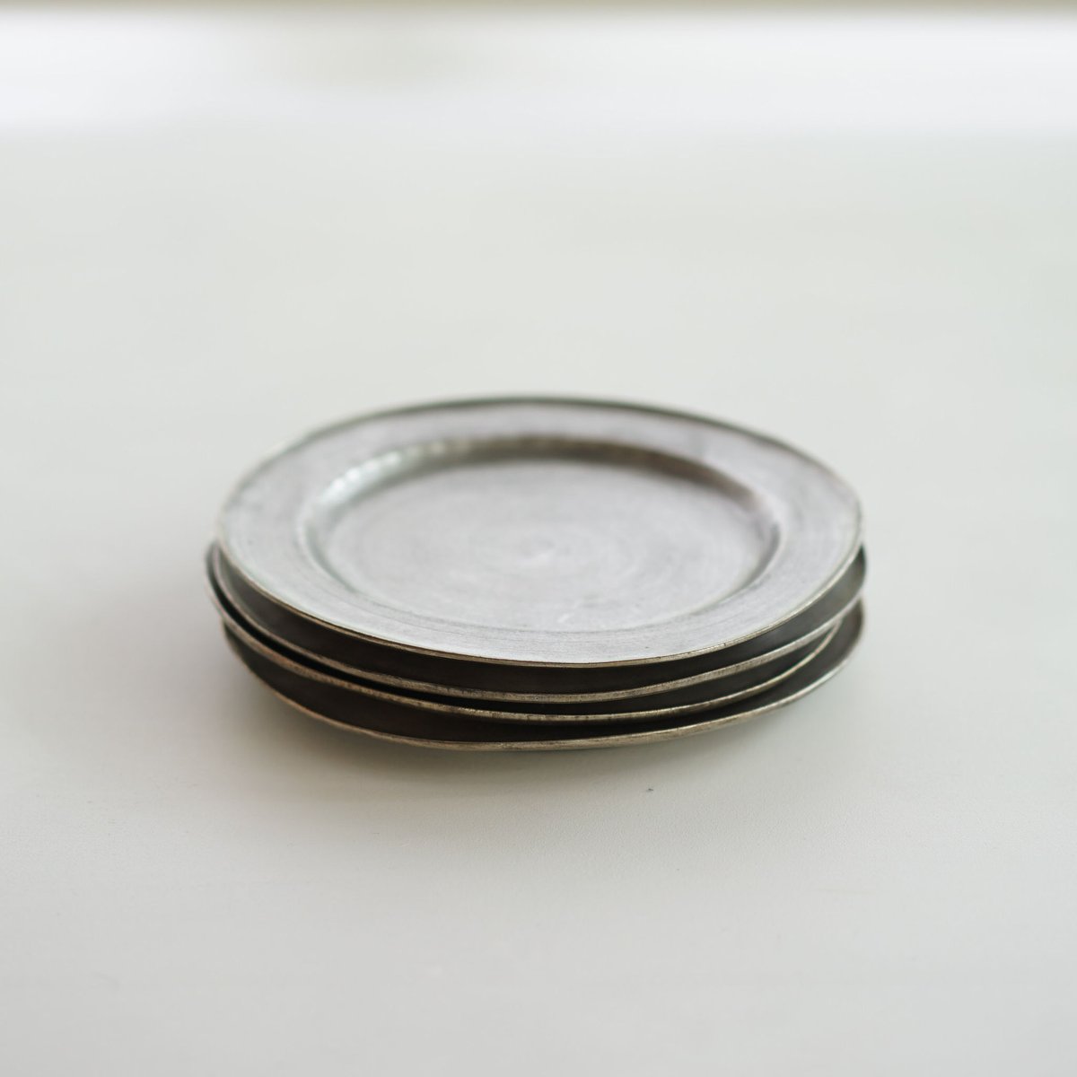 安藤雅信】銀彩黒ピューター写皿 L | ギャルリ百草 online store