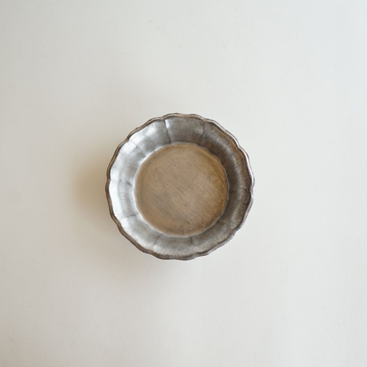 安藤雅信 銀彩舟形鉢 安藤雅信 銀彩舟形鉢