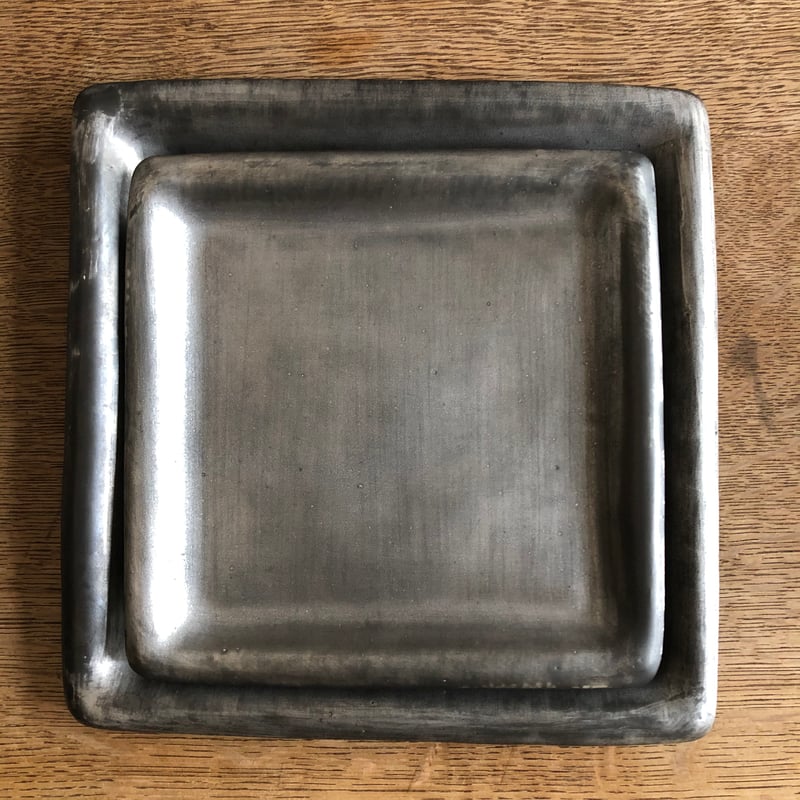 安藤雅信　　銀彩　ピューター プレート 安藤雅信】銀彩ピュータープラター深皿 M（銀彩） | ギャルリ